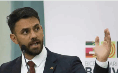 Aprehenden al exministro de Gobierno Eduardo del Castillo por obstrucción a la función policial cuando intentaba abordar un vuelo internacional