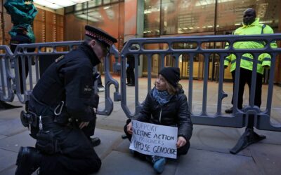 La activista climática Greta Thunberg fue detenida tras apoyar a militantes del grupo Palestine Action