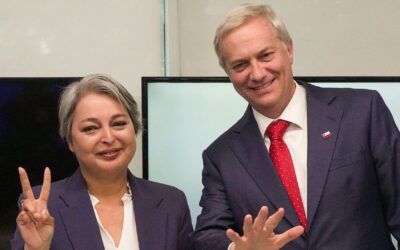 Kast, con ventaja para la segunda vuelta y su cara a cara con Jeanette Jara