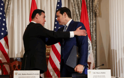 Paraguay y EE. UU. firman un inédito acuerdo militar que permite el despliegue de tropas estadounidenses con inmunidad para sus operaciones – Por Gabriel Vera Lopes