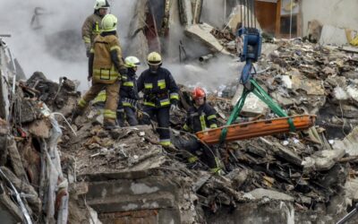 Trump: sacar tajada de la reconstrucción de Ucrania con dinero ruso