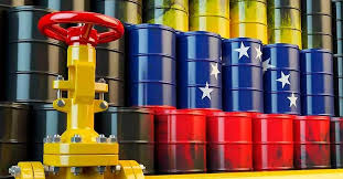 Trump en su laberinto del bloqueo militar a la petrolera Venezuela