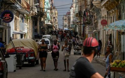 Exclusive-CIA highlighted Cuba’s grim economy but gave mixed view on government falling