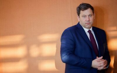 International law applies to everyone, including US, says German finance minister